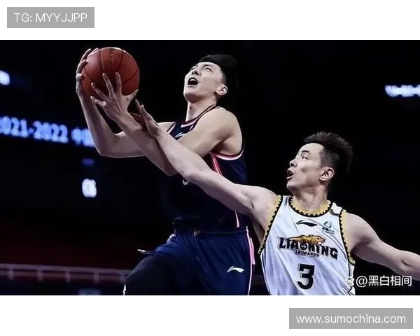 [CBA]夺得总冠军 辽宁队更衣室开香槟庆祝.